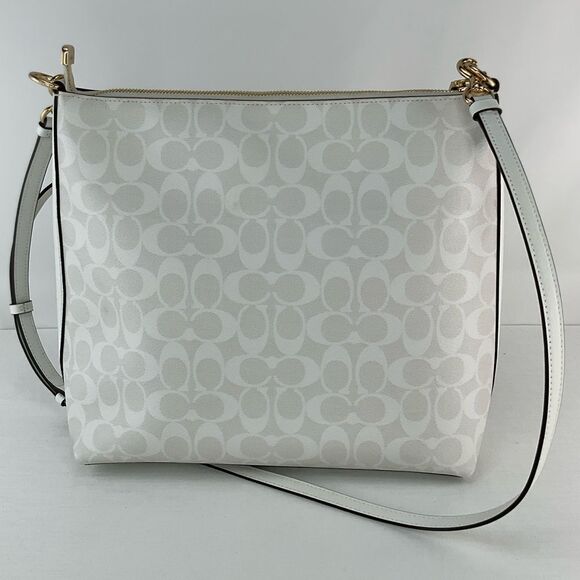 Coach Marlon Hobo In Signature Canvas - Picture 3 of 11